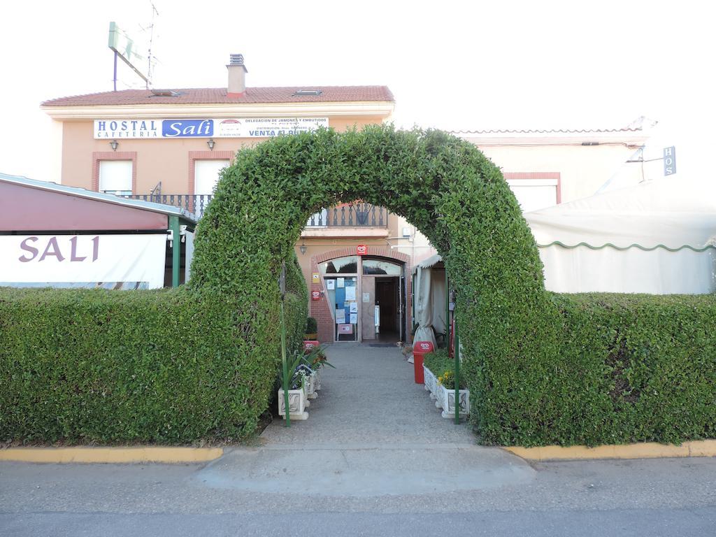 Hostal Sali Pelabravo Exterior photo