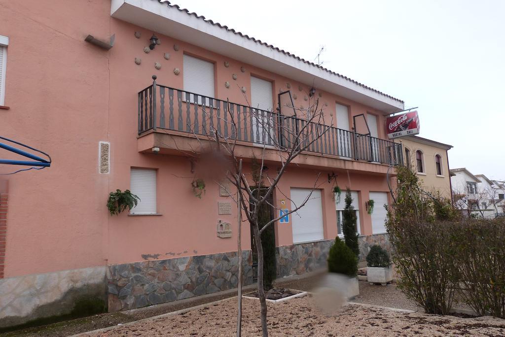 Hostal Sali Pelabravo Exterior photo